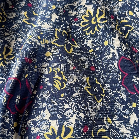 Pins and needle floral printed flowy dress in size 10 - Picture 3 of 5